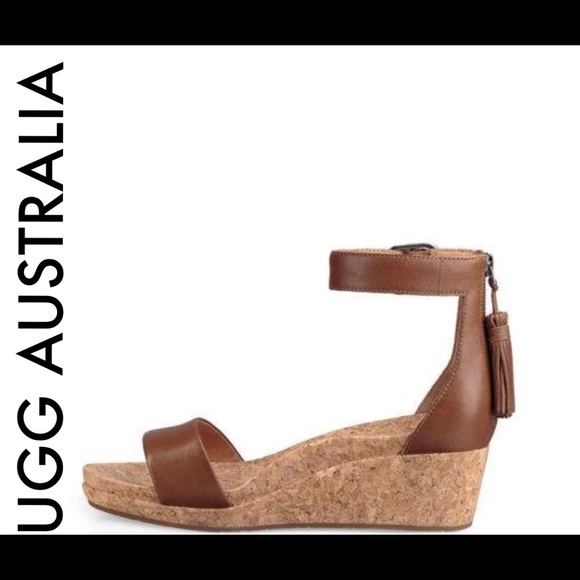 UGG Shoes - Ugg Zoe Wedge Sandal Brown Wedge Sandal